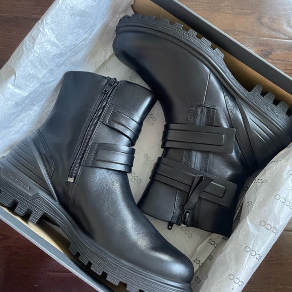 ECCO Tredtray W Moto Fashion Women’s Boot in sz 7 - 7.5 - Picture 7 of 8